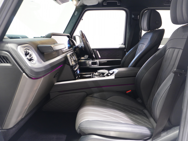 メルセデスベンツ Gクラス G400d ﾏﾇﾌｧｸﾄｩｰｱｴﾃﾞｨｼｮﾝ　正規D車 特別仕様 右H 1ｵｰﾅｰ 黒革 ｻﾝﾙｰﾌ 純正ﾅﾋﾞTV ｱﾀﾞﾌﾟﾃｨﾌﾞﾀﾞﾝﾋﾟﾝｸﾞ 専用AMG20AW　新車保証