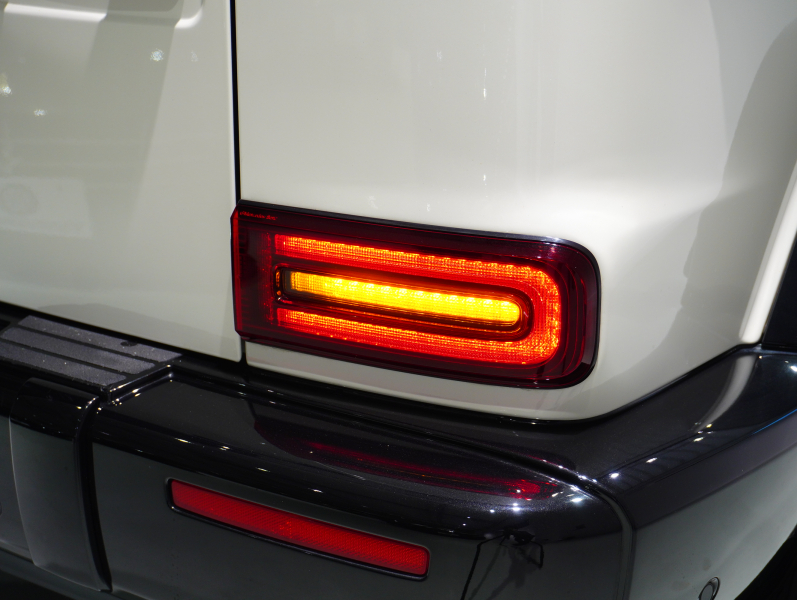 メルセデスベンツ Gクラス G400d ﾏﾇﾌｧｸﾄｩｰｱｴﾃﾞｨｼｮﾝ　正規D車 特別仕様 右H 1ｵｰﾅｰ 黒革 ｻﾝﾙｰﾌ 純正ﾅﾋﾞTV ｱﾀﾞﾌﾟﾃｨﾌﾞﾀﾞﾝﾋﾟﾝｸﾞ 専用AMG20AW　新車保証