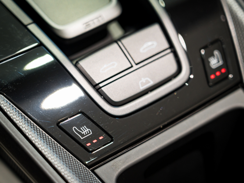 ポルシェ 911(Type992) カレラS カブリオレ スポーツクロノPKG 正規D車 左H 1オーナー エントリーD フルレザーツートンインテリア グレー革 純正PCMナビ CarPlay アクティブセーフティ サラウンドカメラ カレラS20/21AW 2年保証