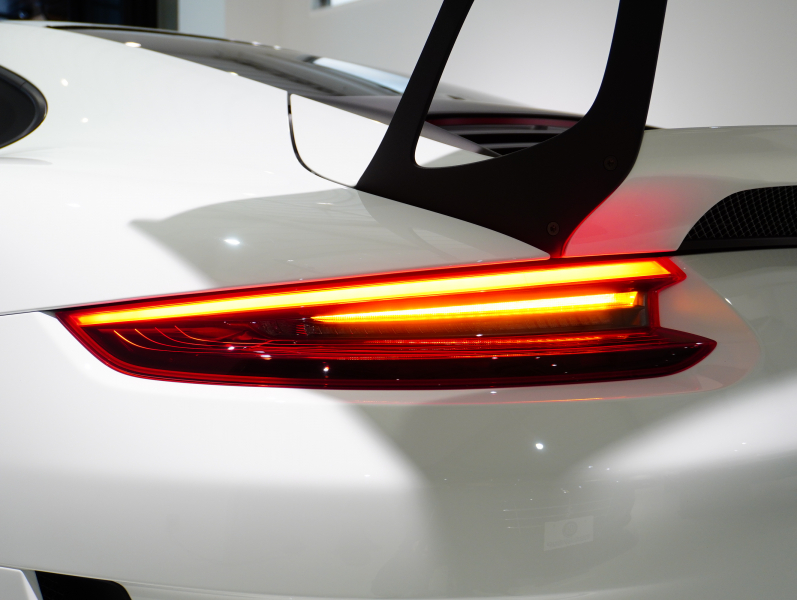 ポルシェ 911(Type991.2) GT3 RS ｽﾎﾟｰﾂｸﾛﾉPKG　正規D車 PCCB Fﾘﾌﾀｰ ｽﾎﾟｰﾂﾊﾞｹｯﾄ ｼｰﾄﾋｰﾀｰ PCMﾅﾋﾞ Bｶﾒﾗ BOSEｻｳﾝﾄﾞ LEDﾍｯﾄﾞﾗｲﾄPDLS+ 20&21ｲﾝﾁAW