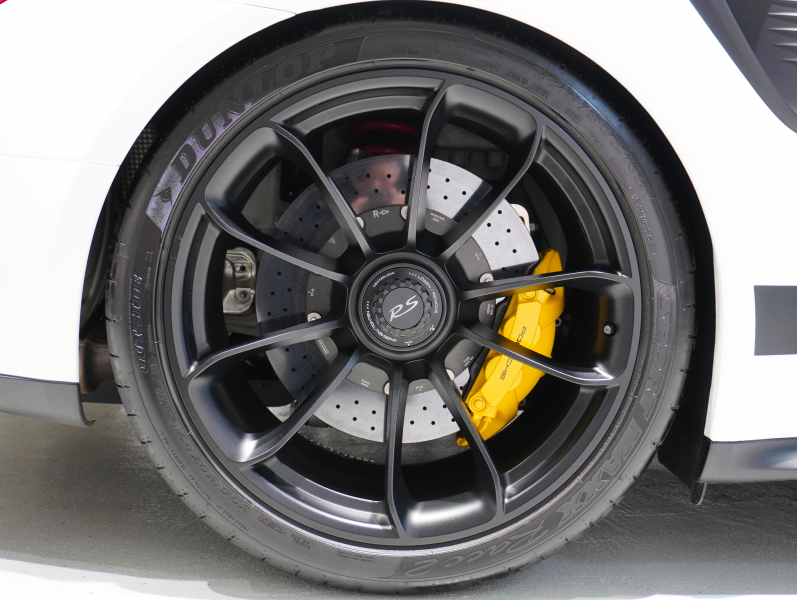 ポルシェ 911(Type991.2) GT3 RS ｽﾎﾟｰﾂｸﾛﾉPKG　正規D車 PCCB Fﾘﾌﾀｰ ｽﾎﾟｰﾂﾊﾞｹｯﾄ ｼｰﾄﾋｰﾀｰ PCMﾅﾋﾞ Bｶﾒﾗ BOSEｻｳﾝﾄﾞ LEDﾍｯﾄﾞﾗｲﾄPDLS+ 20&21ｲﾝﾁAW