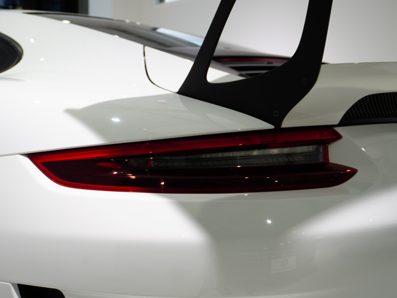 ポルシェ 911(Type991.2) GT3 RS ｽﾎﾟｰﾂｸﾛﾉPKG　正規D車 PCCB Fﾘﾌﾀｰ ｽﾎﾟｰﾂﾊﾞｹｯﾄ ｼｰﾄﾋｰﾀｰ PCMﾅﾋﾞ Bｶﾒﾗ BOSEｻｳﾝﾄﾞ LEDﾍｯﾄﾞﾗｲﾄPDLS+ 20&21ｲﾝﾁAW