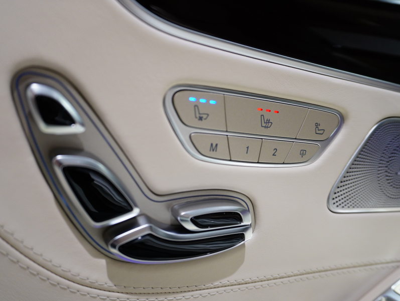 AMG Sクラス S63 4MATIC+ Coupe AMGダイナミック&レーダーセーフティPKG 正規D車 後期モデル ポーセレン&エスプレッソブラウン革 パノラマR 純正ナビTV フルセグ CarPlay Burmester ヘッドアップD OP20インチAW 2年保証付