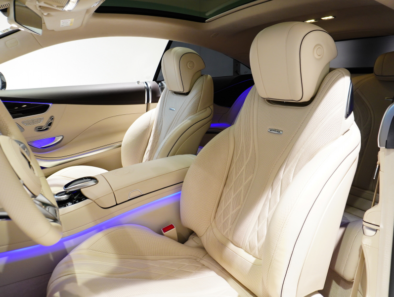 AMG Sクラス S63 4MATIC+ Coupe AMGダイナミック&レーダーセーフティPKG 正規D車 後期モデル ポーセレン&エスプレッソブラウン革 パノラマR 純正ナビTV フルセグ CarPlay Burmester ヘッドアップD OP20インチAW 2年保証付