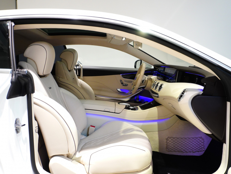 AMG Sクラス S63 4MATIC+ Coupe AMGダイナミック&レーダーセーフティPKG 正規D車 後期モデル ポーセレン&エスプレッソブラウン革 パノラマR 純正ナビTV フルセグ CarPlay Burmester ヘッドアップD OP20インチAW 2年保証付