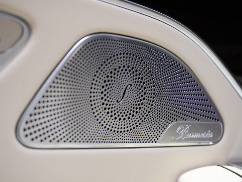 AMG Sクラス S63 4MATIC+ Coupe AMGダイナミック&レーダーセーフティPKG 正規D車 後期モデル ポーセレン&エスプレッソブラウン革 パノラマR 純正ナビTV フルセグ CarPlay Burmester ヘッドアップD OP20インチAW 2年保証付