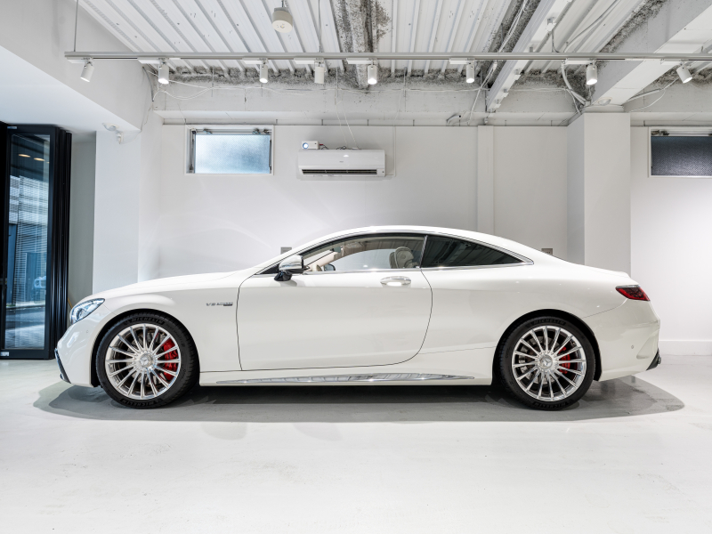 AMG Sクラス S63 4MATIC+ Coupe AMGダイナミック&レーダーセーフティPKG 正規D車 後期モデル ポーセレン&エスプレッソブラウン革 パノラマR 純正ナビTV フルセグ CarPlay Burmester ヘッドアップD OP20インチAW 2年保証付