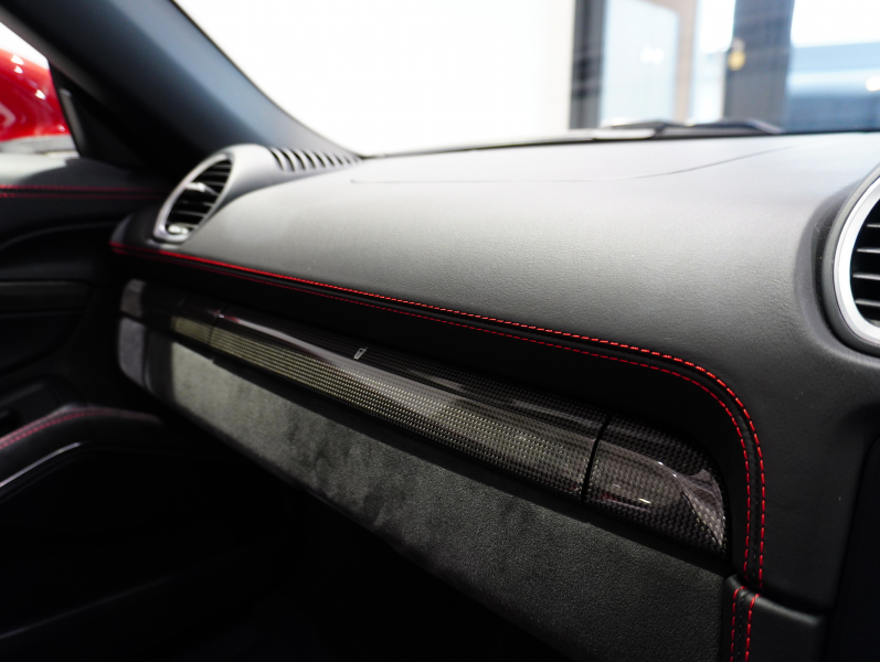 ポルシェ 718 ボクスター GTS PDK スポーツクロノ & GTSインテリアPKG 正規D車 スポーツエキゾースト ハーフレザー シートヒーター 純正PCM バックカメラ レザーインテリア OPカラー 20AW KWコイルオーバーキット 2年保証