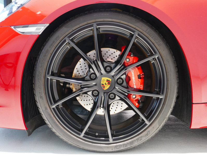 ポルシェ 718 ボクスター GTS PDK スポーツクロノ & GTSインテリアPKG 正規D車 スポーツエキゾースト ハーフレザー シートヒーター 純正PCM バックカメラ レザーインテリア OPカラー 20AW KWコイルオーバーキット 2年保証