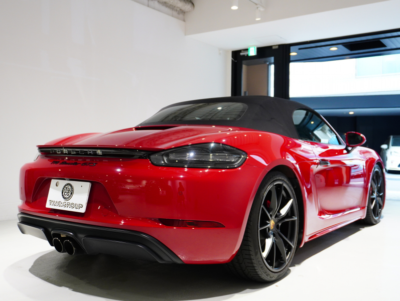 ポルシェ 718 ボクスター GTS PDK スポーツクロノ & GTSインテリアPKG 正規D車 スポーツエキゾースト ハーフレザー シートヒーター 純正PCM バックカメラ レザーインテリア OPカラー 20AW KWコイルオーバーキット 2年保証