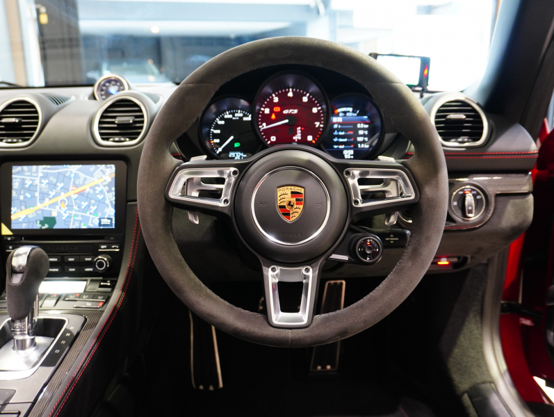 ポルシェ 718 ボクスター GTS PDK スポーツクロノ & GTSインテリアPKG 正規D車 スポーツエキゾースト ハーフレザー シートヒーター 純正PCM バックカメラ レザーインテリア OPカラー 20AW KWコイルオーバーキット 2年保証