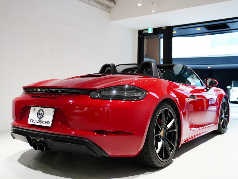 ポルシェ 718 ボクスター GTS PDK スポーツクロノ & GTSインテリアPKG 正規D車 スポーツエキゾースト ハーフレザー シートヒーター 純正PCM バックカメラ レザーインテリア OPカラー 20AW KWコイルオーバーキット 2年保証