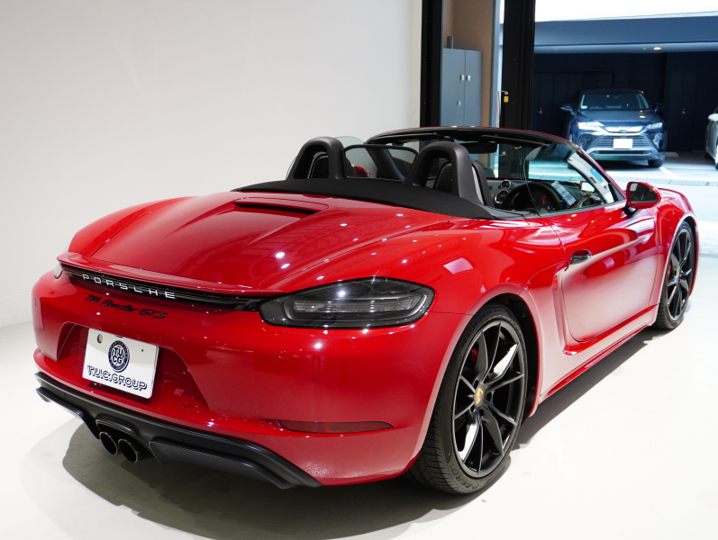 ポルシェ 718 ボクスター GTS PDK スポーツクロノ & GTSインテリアPKG 正規D車 スポーツエキゾースト ハーフレザー シートヒーター 純正PCM バックカメラ レザーインテリア OPカラー 20AW KWコイルオーバーキット 2年保証