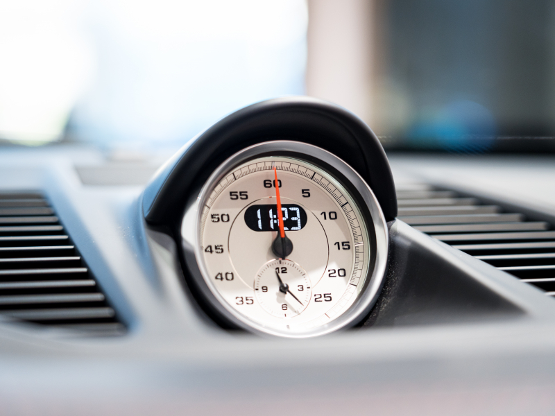 ポルシェ 911(Type991.2) ﾀｰﾎﾞ ｶﾌﾞﾘｵﾚ ｽﾎﾟｰﾂｸﾛﾉPKG　MY17 正規D車 左H ACC ｴﾝﾄﾘｰD 赤革 PCMﾅﾋﾞ TVﾁｭｰﾅｰ Bｶﾒﾗ ｶｰﾎﾞﾝｲﾝﾃﾘｱPKG LEDﾍｯﾄﾞﾗｲﾄ OP20ｲﾝﾁAW　2年保証