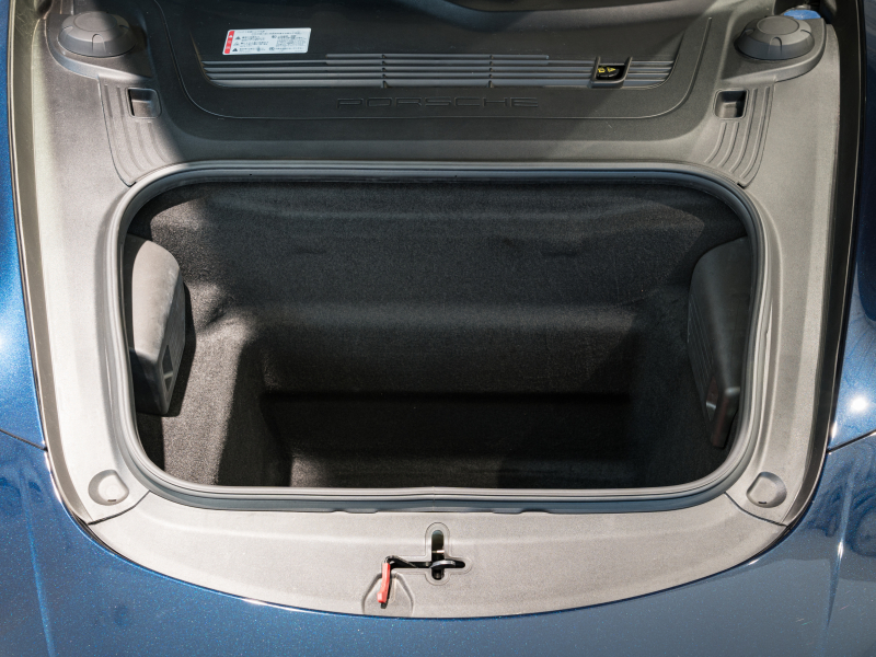 ポルシェ 911(Type991.2) ﾀｰﾎﾞ ｶﾌﾞﾘｵﾚ ｽﾎﾟｰﾂｸﾛﾉPKG　MY17 正規D車 左H ACC ｴﾝﾄﾘｰD 赤革 PCMﾅﾋﾞ TVﾁｭｰﾅｰ Bｶﾒﾗ ｶｰﾎﾞﾝｲﾝﾃﾘｱPKG LEDﾍｯﾄﾞﾗｲﾄ OP20ｲﾝﾁAW　2年保証