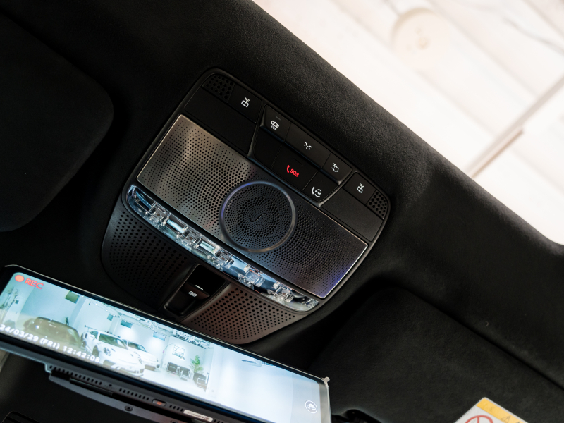 AMG Gクラス G63 ﾏｸﾞﾉﾋｰﾛｰｴﾃﾞｨｼｮﾝ　正規D車 100台限定 黒革 SR ﾅﾋﾞTV ﾌﾙｾｸﾞ Burmester AMGﾊﾟﾌｫｰﾏﾝｽｽﾃｱ 専用22AW ﾛｰﾀﾞｳﾝ ﾊﾞﾝﾊﾟｶﾞｰﾄﾞ　2年保証