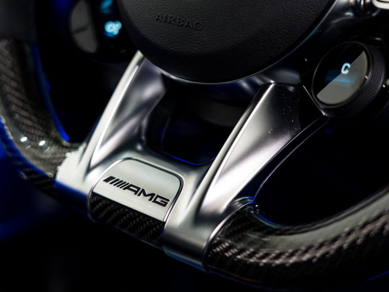 AMG Gクラス G63 ﾏｸﾞﾉﾋｰﾛｰｴﾃﾞｨｼｮﾝ　正規D車 100台限定 黒革 SR ﾅﾋﾞTV ﾌﾙｾｸﾞ Burmester AMGﾊﾟﾌｫｰﾏﾝｽｽﾃｱ 専用22AW ﾛｰﾀﾞｳﾝ ﾊﾞﾝﾊﾟｶﾞｰﾄﾞ　2年保証