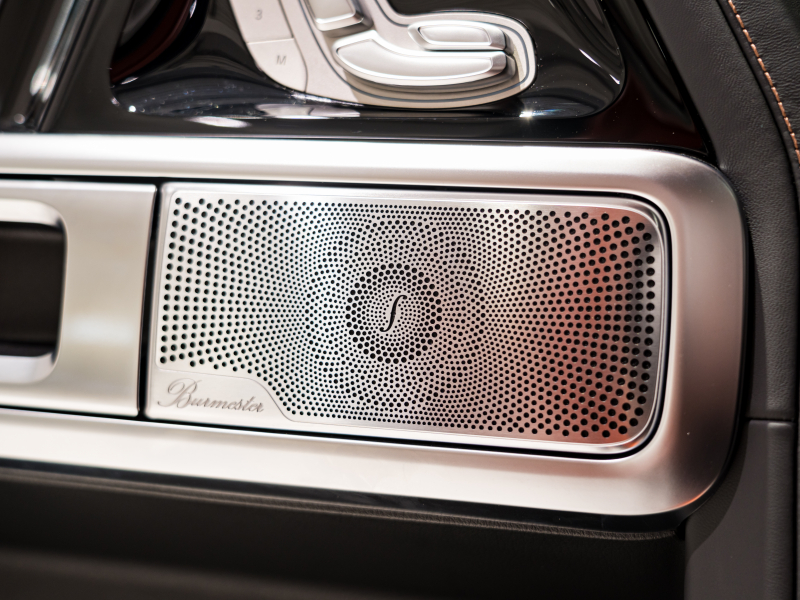 AMG Gクラス G63 ﾏｸﾞﾉﾋｰﾛｰｴﾃﾞｨｼｮﾝ　正規D車 100台限定 黒革 SR ﾅﾋﾞTV ﾌﾙｾｸﾞ Burmester AMGﾊﾟﾌｫｰﾏﾝｽｽﾃｱ 専用22AW ﾛｰﾀﾞｳﾝ ﾊﾞﾝﾊﾟｶﾞｰﾄﾞ　2年保証