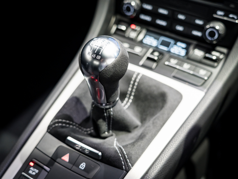 ポルシェ 718 ケイマン GT4 6MT クラブスポーツ&クロノPKG 正規D車 右H フルバケットシート PCMナビ Bカメラ CarPlay キセノンヘッドライト スポーツEX 2年保証