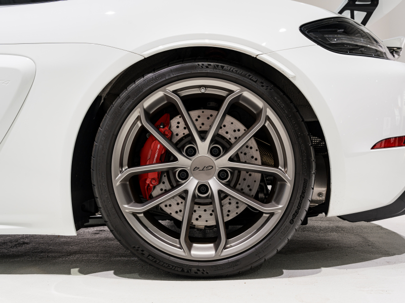 ポルシェ 718 ケイマン GT4 6MT クラブスポーツ&クロノPKG 正規D車 右H フルバケットシート PCMナビ Bカメラ CarPlay キセノンヘッドライト スポーツEX 2年保証