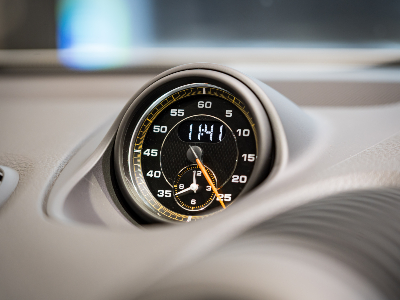ポルシェ 718 ケイマン GT4 6MT クラブスポーツ&クロノPKG 正規D車 右H フルバケットシート PCMナビ Bカメラ CarPlay キセノンヘッドライト スポーツEX 2年保証