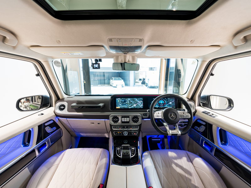 AMG Gクラス G63 AMGﾚｻﾞｰｴｸｽｸﾙｰｼﾌﾞPKG　正規D車 右H Meｺﾈｸﾄ ﾏｷｱｰﾄﾍﾞｰｼﾞｭ革 ｻﾝﾙｰﾌ 純正ﾅﾋﾞTV Burmester AMGﾊﾟﾌｫｰﾏﾝｽEX AMG20ｲﾝﾁAW　2年保証