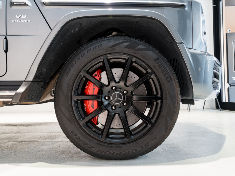 AMG Gクラス G63 AMGﾚｻﾞｰｴｸｽｸﾙｰｼﾌﾞPKG　正規D車 右H Meｺﾈｸﾄ ﾏｷｱｰﾄﾍﾞｰｼﾞｭ革 ｻﾝﾙｰﾌ 純正ﾅﾋﾞTV Burmester AMGﾊﾟﾌｫｰﾏﾝｽEX AMG20ｲﾝﾁAW　2年保証