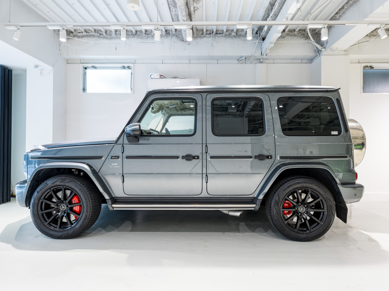 AMG Gクラス G63 AMGﾚｻﾞｰｴｸｽｸﾙｰｼﾌﾞPKG　正規D車 右H Meｺﾈｸﾄ ﾏｷｱｰﾄﾍﾞｰｼﾞｭ革 ｻﾝﾙｰﾌ 純正ﾅﾋﾞTV Burmester AMGﾊﾟﾌｫｰﾏﾝｽEX AMG20ｲﾝﾁAW　2年保証