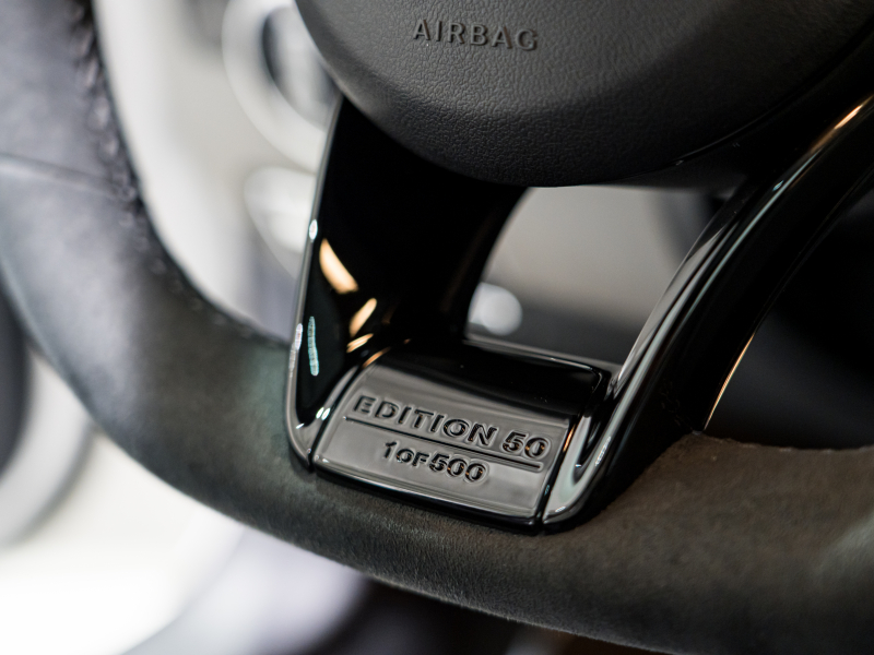 AMG GT C Edition50 日本12台限定車　正規D車 AMGﾊﾟﾌｫｰﾏﾝｽｼｰﾄ ｼｰﾄﾋｰﾀｰ&ﾍﾞﾝﾁﾚｰﾀｰ ｶﾞﾗｽﾙｰﾌ 純正ﾅﾋﾞTV ﾌﾙｾｸﾞ ﾌﾞﾙﾒｽﾀｰﾊｲｴﾝﾄﾞ AMGﾊﾟﾌｫｰﾏﾝｽEX 専用19&20AW　2年保証