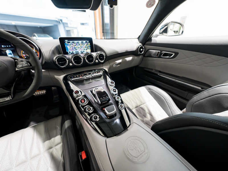 AMG GT C Edition50 日本12台限定車　正規D車 AMGﾊﾟﾌｫｰﾏﾝｽｼｰﾄ ｼｰﾄﾋｰﾀｰ&ﾍﾞﾝﾁﾚｰﾀｰ ｶﾞﾗｽﾙｰﾌ 純正ﾅﾋﾞTV ﾌﾙｾｸﾞ ﾌﾞﾙﾒｽﾀｰﾊｲｴﾝﾄﾞ AMGﾊﾟﾌｫｰﾏﾝｽEX 専用19&20AW　2年保証