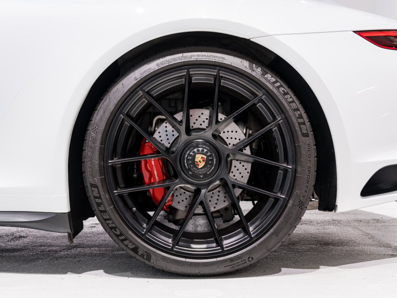 ポルシェ 911(Type991.2) ｶﾚﾗGTS ｽﾎﾟｰﾂｸﾛﾉPKG　1ｵｰﾅｰ 正規D車 MY18 ﾚｰﾝﾁｪﾝｼﾞA 4wayｽﾎﾟｰﾂｼｰﾄ ｼｰﾄﾋｰﾀｰ PCMﾅﾋﾞ CarPlay Bｶﾒﾗ 20AW　2年保証