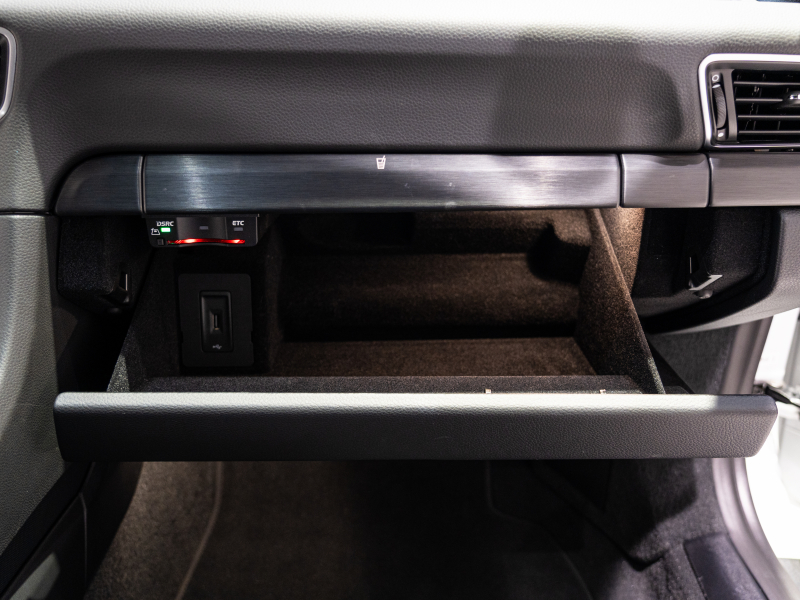 ポルシェ 911(Type991.2) ｶﾚﾗGTS ｽﾎﾟｰﾂｸﾛﾉPKG　1ｵｰﾅｰ 正規D車 MY18 ﾚｰﾝﾁｪﾝｼﾞA 4wayｽﾎﾟｰﾂｼｰﾄ ｼｰﾄﾋｰﾀｰ PCMﾅﾋﾞ CarPlay Bｶﾒﾗ 20AW　2年保証