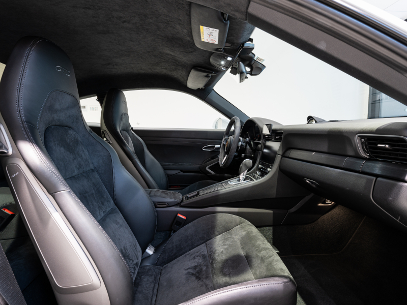 ポルシェ 911(Type991.2) ｶﾚﾗGTS ｽﾎﾟｰﾂｸﾛﾉPKG　1ｵｰﾅｰ 正規D車 MY18 ﾚｰﾝﾁｪﾝｼﾞA 4wayｽﾎﾟｰﾂｼｰﾄ ｼｰﾄﾋｰﾀｰ PCMﾅﾋﾞ CarPlay Bｶﾒﾗ 20AW　2年保証