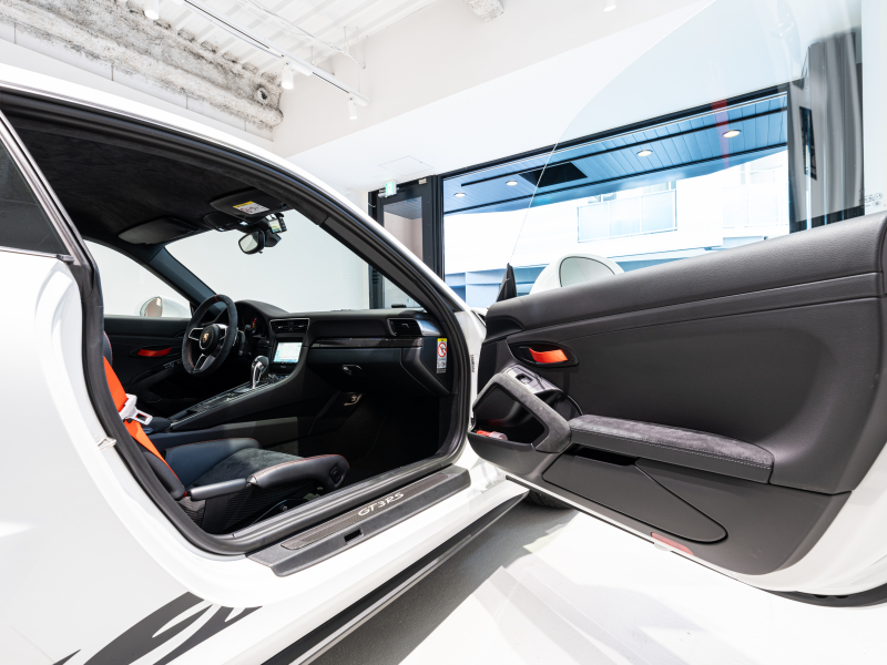 ポルシェ 911(Type991.1) GT3 RS ｸﾗﾌﾞｽﾎﾟｰﾂPKG　正規D車 左H ｶｰﾎﾞﾝﾊﾞｹｯﾄｼｰﾄ ﾅﾋﾞTV  ﾌｭｰｴﾙﾀﾝｸ90L ｽﾎﾟｴｸﾞ ﾌﾞﾗｯｸﾊﾞｲｷｾﾉﾝ　2年保証