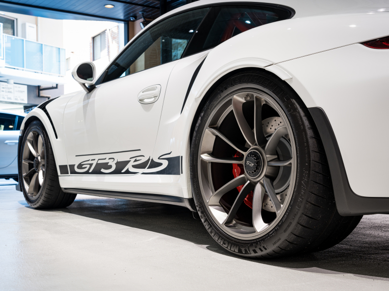 ポルシェ 911(Type991.1) GT3 RS ｸﾗﾌﾞｽﾎﾟｰﾂPKG　正規D車 左H ｶｰﾎﾞﾝﾊﾞｹｯﾄｼｰﾄ ﾅﾋﾞTV  ﾌｭｰｴﾙﾀﾝｸ90L ｽﾎﾟｴｸﾞ ﾌﾞﾗｯｸﾊﾞｲｷｾﾉﾝ　2年保証