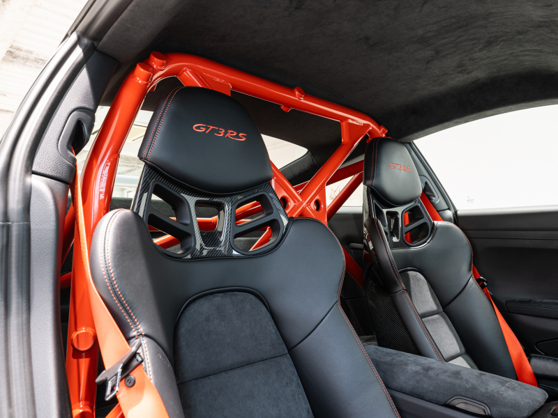 ポルシェ 911(Type991.1) GT3 RS ｸﾗﾌﾞｽﾎﾟｰﾂPKG　正規D車 左H ｶｰﾎﾞﾝﾊﾞｹｯﾄｼｰﾄ ﾅﾋﾞTV  ﾌｭｰｴﾙﾀﾝｸ90L ｽﾎﾟｴｸﾞ ﾌﾞﾗｯｸﾊﾞｲｷｾﾉﾝ　2年保証