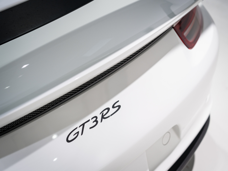 ポルシェ 911(Type991.1) GT3 RS ｸﾗﾌﾞｽﾎﾟｰﾂPKG　正規D車 左H ｶｰﾎﾞﾝﾊﾞｹｯﾄｼｰﾄ ﾅﾋﾞTV  ﾌｭｰｴﾙﾀﾝｸ90L ｽﾎﾟｴｸﾞ ﾌﾞﾗｯｸﾊﾞｲｷｾﾉﾝ　2年保証