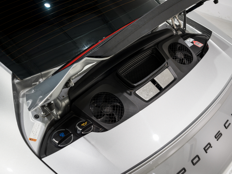 ポルシェ 911(Type991.2) GT3 ﾂｰﾘﾝｸﾞﾊﾟｯｹｰｼﾞ　正規D車 6MT 左H ﾌﾛﾝﾄﾘﾌﾄ ｽﾎﾟｰﾂｸﾛﾉ 専用ｼｰﾄ PCMﾅﾋﾞ Bｶﾒﾗ CarPlay ｽﾎﾟｰﾂｴｷｿﾞｰｽﾄ PDLS付ｷｾﾉﾝ 20AW 　2年保証