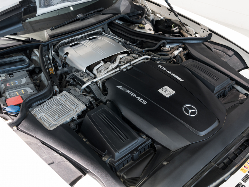 AMG GT GT R AMGカーボンエクステリア&パフォーマンスシートPKG 正規D車 1オーナー 後期モデル  エッセンシャルPKG 純正ナビTV CarPlay F&Bカメラ AMGパフォーマンスEX マットカーボンインテリア LEDヘッドライト 19&20AW 2年保証付