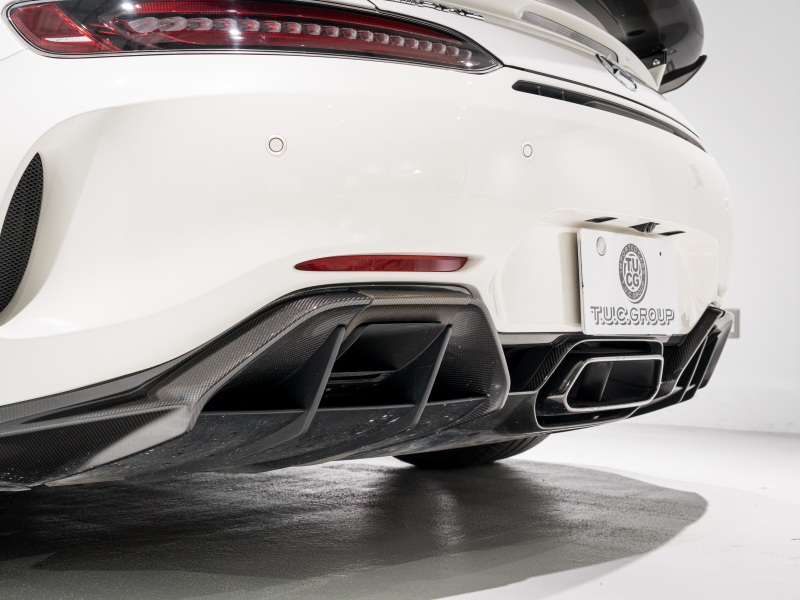 AMG GT GT R AMGカーボンエクステリア&パフォーマンスシートPKG 正規D車 1オーナー 後期モデル  エッセンシャルPKG 純正ナビTV CarPlay F&Bカメラ AMGパフォーマンスEX マットカーボンインテリア LEDヘッドライト 19&20AW 2年保証付