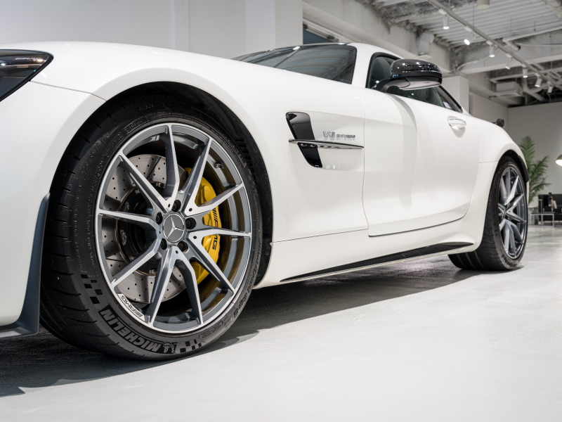 AMG GT GT R AMGカーボンエクステリア&パフォーマンスシートPKG 正規D車 1オーナー 後期モデル  エッセンシャルPKG 純正ナビTV CarPlay F&Bカメラ AMGパフォーマンスEX マットカーボンインテリア LEDヘッドライト 19&20AW 2年保証付