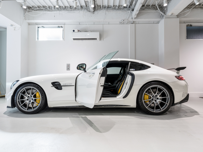 AMG GT GT R AMGカーボンエクステリア&パフォーマンスシートPKG 正規D車 1オーナー 後期モデル  エッセンシャルPKG 純正ナビTV CarPlay F&Bカメラ AMGパフォーマンスEX マットカーボンインテリア LEDヘッドライト 19&20AW 2年保証付