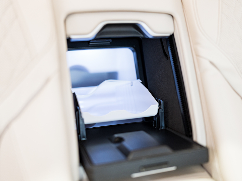 アルピナ B7 BITURBO Long Executive lounge　正規D車 希少車 4人乗り ﾌﾙﾚｻﾞｰﾒﾘﾉ ｽｶｲﾗｳﾝｼﾞﾊﾟﾉﾗﾏﾙｰﾌ 純正ﾅﾋﾞTV Bowers&Wilkins ｸﾗｼｯｸ21AW　2年保証