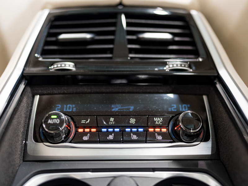 アルピナ B7 BITURBO Long Executive lounge　正規D車 希少車 4人乗り ﾌﾙﾚｻﾞｰﾒﾘﾉ ｽｶｲﾗｳﾝｼﾞﾊﾟﾉﾗﾏﾙｰﾌ 純正ﾅﾋﾞTV Bowers&Wilkins ｸﾗｼｯｸ21AW　2年保証