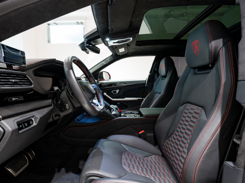 ランボルギーニ ウルス 4.0 ﾊｲｳｪｲ&ｱｰﾊﾞﾝﾛｰﾄﾞPKG　正規D車 左H 5人乗り B/KｽﾀｲﾙPKG 黒革 ﾋｰﾀｰ&ﾍﾞﾝﾁﾚｰﾀｰ ﾊﾟﾉﾗﾏSR 純正ﾅﾋﾞTV ﾄｯﾌﾟﾋﾞｭｰｶﾒﾗ Bang&Olufsen ﾍｯﾄﾞｱｯﾌﾟD 23ｲﾝﾁTaigeteAW　新車保証