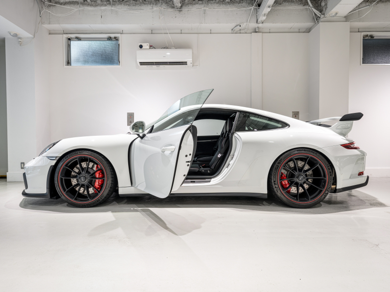 ポルシェ 911(Type991.2) GT3 ｸﾗﾌﾞｽﾎﾟｰﾂ&ｽﾎﾟｰﾂｸﾛﾉPKG　正規D車 ﾌﾛﾝﾄﾘﾌﾄ ﾚｻﾞｰｲﾝﾃﾘｱ ﾌﾙﾊﾞｹｯﾄｼｰﾄ 純正PCMﾅﾋﾞ ﾘﾊﾞｰｼﾝｸﾞｶﾒﾗ BOSEｻｳﾝﾄﾞ CarPlay FRFﾏﾌﾗｰ ﾌﾛﾝﾄPPF　2年保証