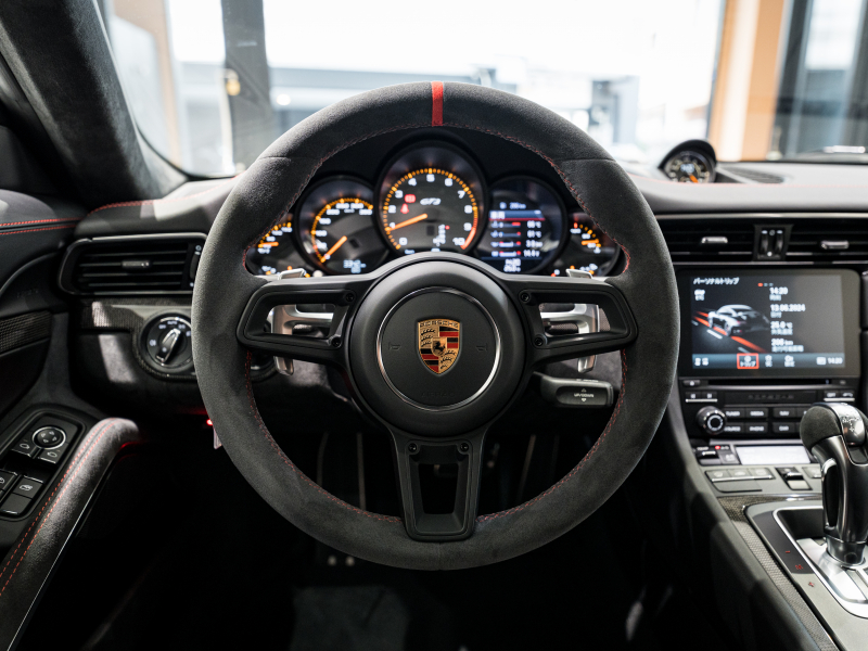 ポルシェ 911(Type991.2) GT3 ｸﾗﾌﾞｽﾎﾟｰﾂ&ｽﾎﾟｰﾂｸﾛﾉPKG　正規D車 ﾌﾛﾝﾄﾘﾌﾄ ﾚｻﾞｰｲﾝﾃﾘｱ ﾌﾙﾊﾞｹｯﾄｼｰﾄ 純正PCMﾅﾋﾞ ﾘﾊﾞｰｼﾝｸﾞｶﾒﾗ BOSEｻｳﾝﾄﾞ CarPlay FRFﾏﾌﾗｰ ﾌﾛﾝﾄPPF　2年保証