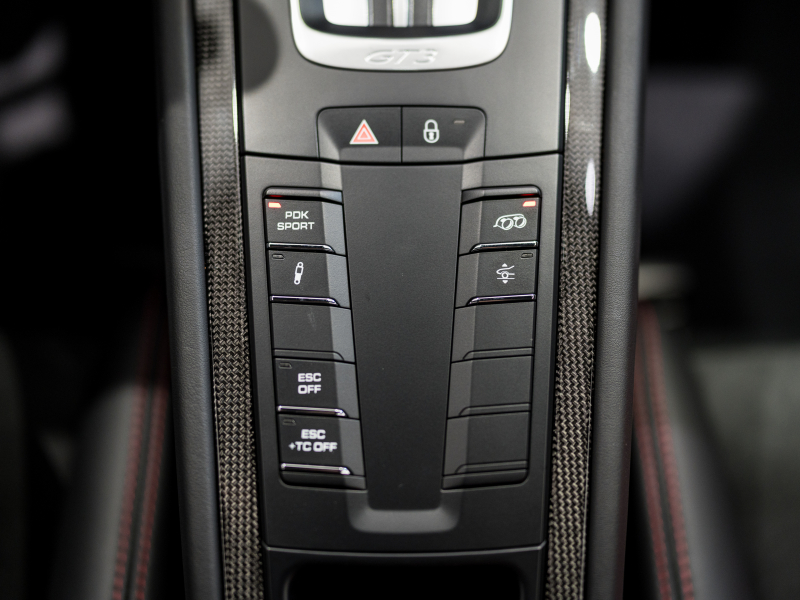 ポルシェ 911(Type991.2) GT3 ｸﾗﾌﾞｽﾎﾟｰﾂ&ｽﾎﾟｰﾂｸﾛﾉPKG　正規D車 ﾌﾛﾝﾄﾘﾌﾄ ﾚｻﾞｰｲﾝﾃﾘｱ ﾌﾙﾊﾞｹｯﾄｼｰﾄ 純正PCMﾅﾋﾞ ﾘﾊﾞｰｼﾝｸﾞｶﾒﾗ BOSEｻｳﾝﾄﾞ CarPlay FRFﾏﾌﾗｰ ﾌﾛﾝﾄPPF　2年保証