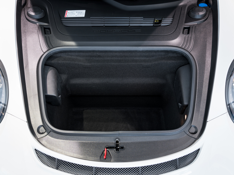 ポルシェ 911(Type991.2) GT3 ｸﾗﾌﾞｽﾎﾟｰﾂ&ｽﾎﾟｰﾂｸﾛﾉPKG　正規D車 ﾌﾛﾝﾄﾘﾌﾄ ﾚｻﾞｰｲﾝﾃﾘｱ ﾌﾙﾊﾞｹｯﾄｼｰﾄ 純正PCMﾅﾋﾞ ﾘﾊﾞｰｼﾝｸﾞｶﾒﾗ CarPlay ｷｬﾗﾗﾎﾜｲﾄ　2年保証