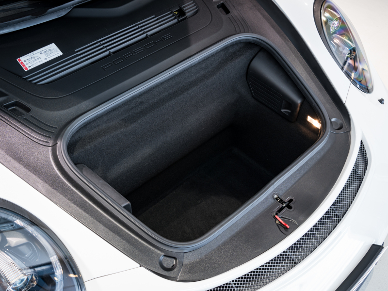 ポルシェ 911(Type991.2) GT3 ｸﾗﾌﾞｽﾎﾟｰﾂ&ｽﾎﾟｰﾂｸﾛﾉPKG　正規D車 ﾌﾛﾝﾄﾘﾌﾄ ﾚｻﾞｰｲﾝﾃﾘｱ ﾌﾙﾊﾞｹｯﾄｼｰﾄ 純正PCMﾅﾋﾞ ﾘﾊﾞｰｼﾝｸﾞｶﾒﾗ CarPlay ｷｬﾗﾗﾎﾜｲﾄ　2年保証